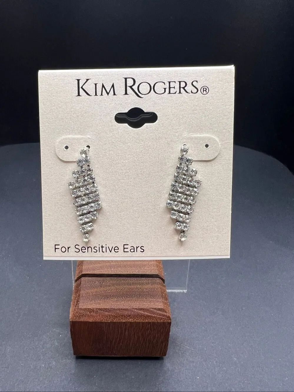 New Kim Rogers Silver Tone Cascade Geometric Diamond Shape Rhinestone Earrings